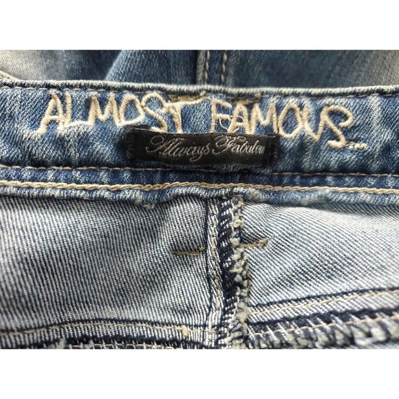 NEW Almost Famous 13 Low Rise Flared Jeans Distressed Button Fly Pockets - Picture 5 of 16